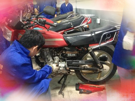 摩托車維修培訓(xùn)學(xué)校 摩托車維修培訓(xùn)學(xué)校